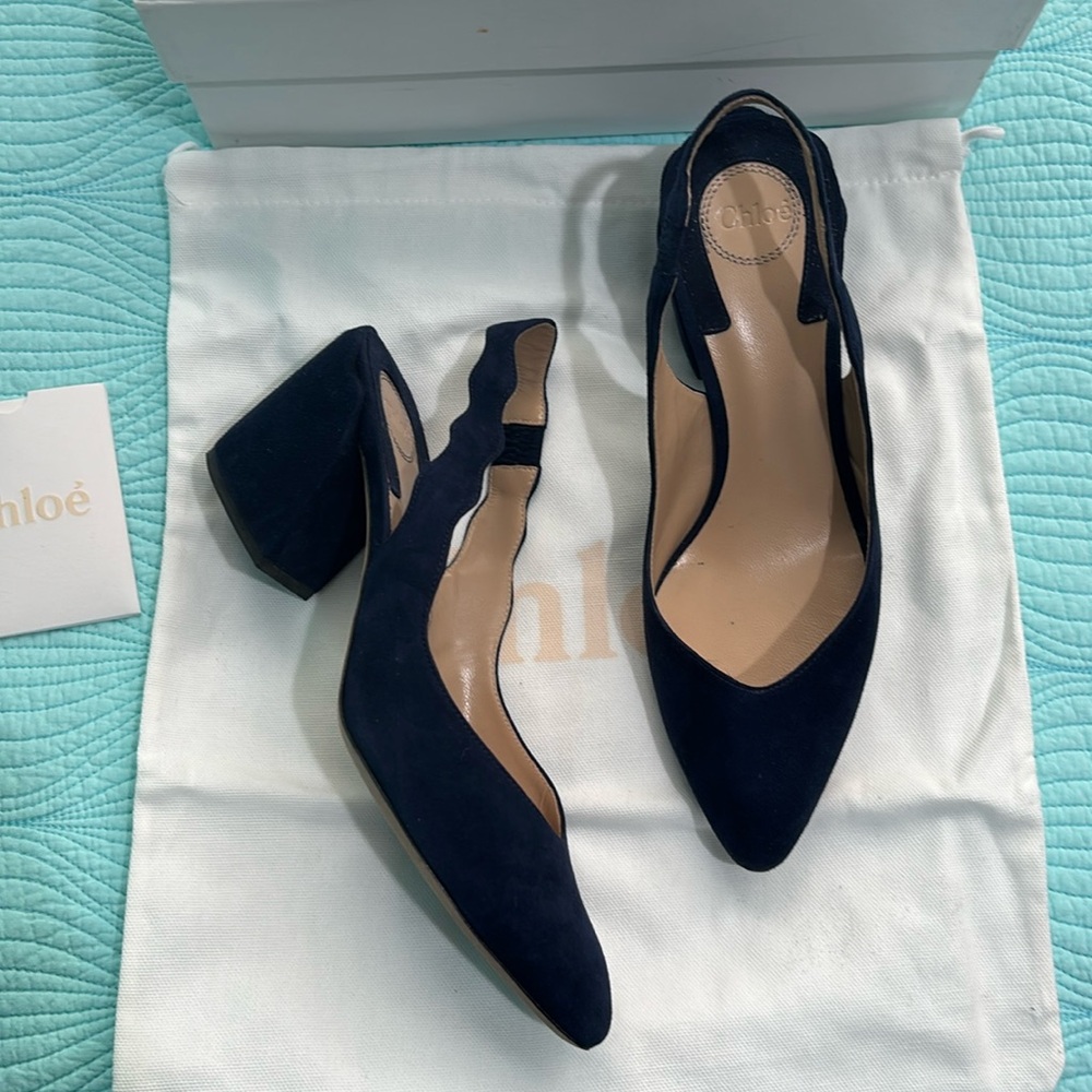 Chloe Laurena Scallop Slingback Pumps - Picture 3 of 15